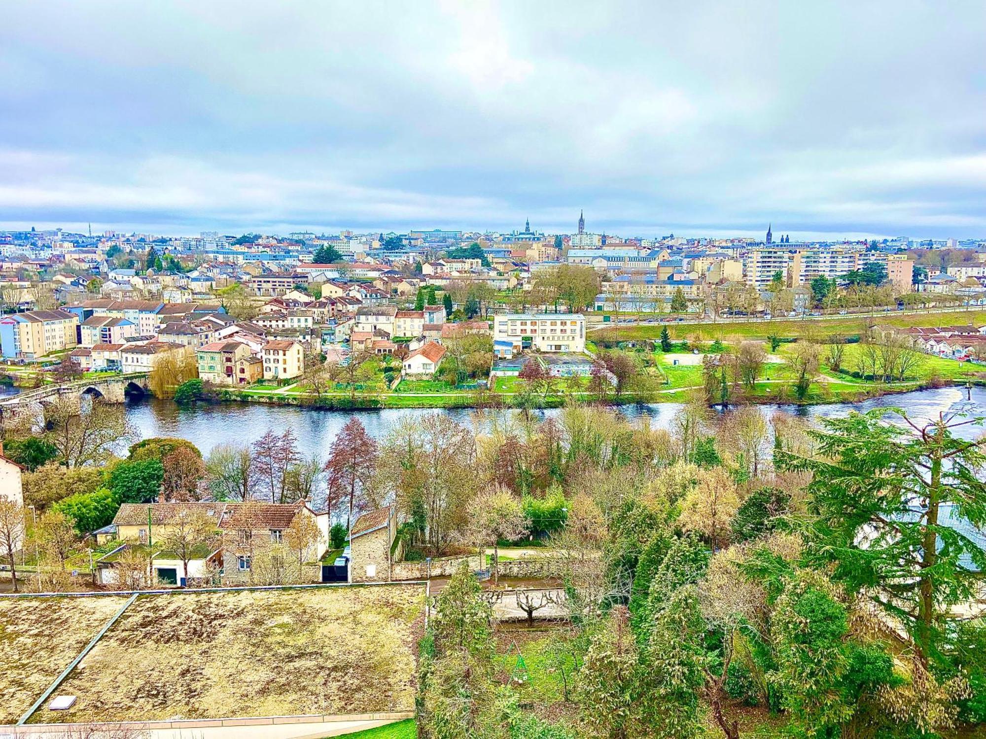 Le Panoramique, Splendide Avec Vue Sur La Vienne Apartment Лимож Екстериор снимка
